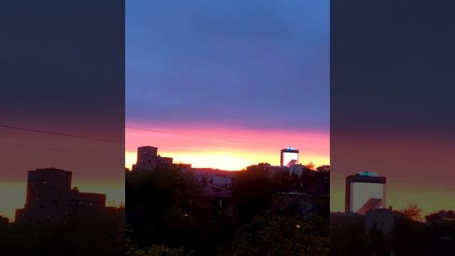 Магия природы. Вечерняя Москва. Закат. Таймлапс облака. Cloud timelapse.Evening Moscow. Sunset.