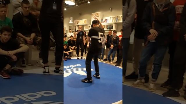 ТРЦ Караван Днепропетровск смотреть онлайн