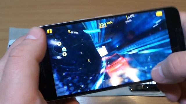 -sia- ОБЗОР игры на LG V10-NEXUS 5X-IPHONE 6S -NEXUS 6P :-) смотреть онлайн