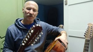 Приступаем к реставрации 12 струнной Луначарке приблизительно 1980 года....