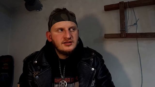 О песенной русофобии в Украине С. Холостяк и В. Elvis Ставин