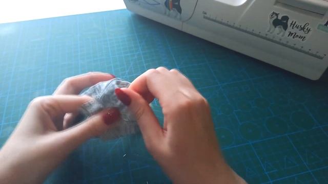 DIY. УТИЛИЗАЦИЯ ОСТАТКОВ ТКАНИ И ЛОСКУТОВ. ШЬЁМ ЁЛОЧНУЮ ИГРУШКУ ИЗ ОСТАТКОВ смотреть онлайн