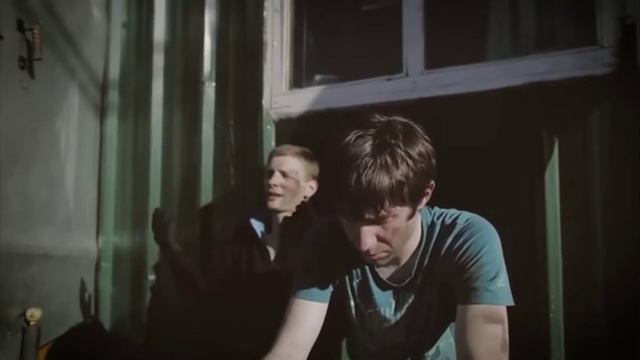 Отрывок "Дети 90-х" Задолбался я эти колёса таскать