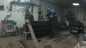 *Буран* переделка под длинные гусеницы часть 2.