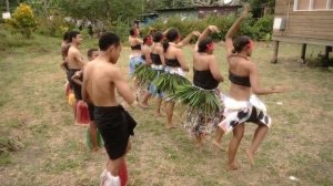 Every Fijian Dances & Sings - Music in Savusavu