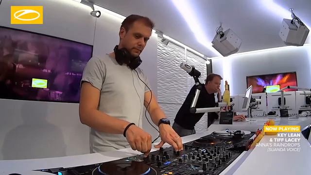Key Lean & Tiff Lacey - Anna’s Raindrops @ASOT915 смотреть онлайн