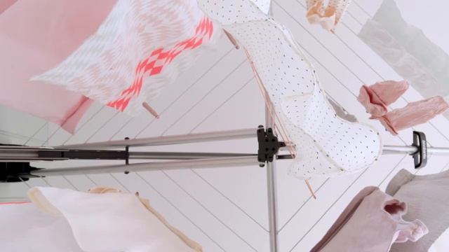 Сушилка Brabantia Wallfix смотреть онлайн