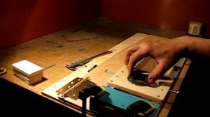 Изготовление шаблонов для врезки петель и замков с помощью регулируемого шаблона. Часть 1