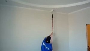 Покраска потолка из гипсокартона мастерами компании Рембригада.ру