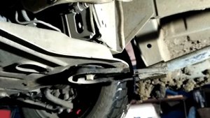 Рено Трафик и оторванный подрамник