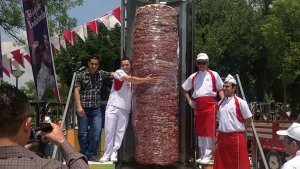 Самая большая шаурма в МИРЕ 1198 кг.