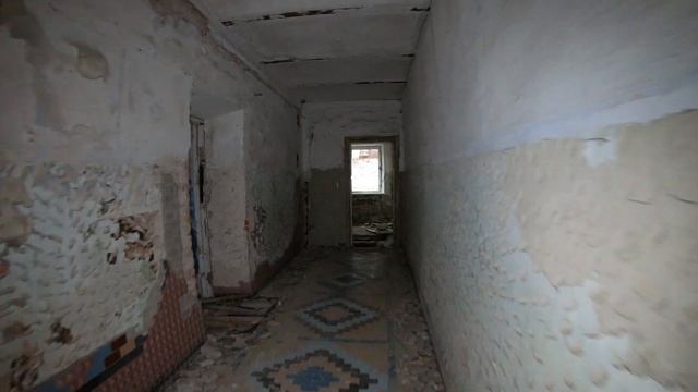 Усадьба Воейкова (Заброшенный дворец царевича Алексея). #2 Казармы и дворец.