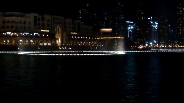 Танцующие фонтаны в Дубаи смотреть онлайн