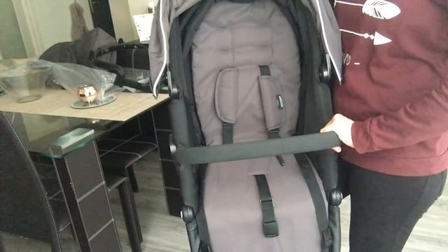 [REVUE] LA POUSSETTE TRIO EVO DE GRACO смотреть онлайн