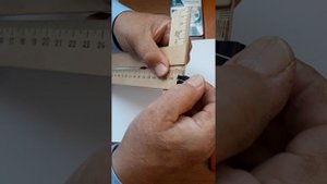 Опыт 4. «Домашние опыты» с И.Н. Корнильевым «Нестандартное измерение толщины листа бумаги и карты»