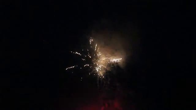 Салют Мегаполис 49 залпов в Самаре