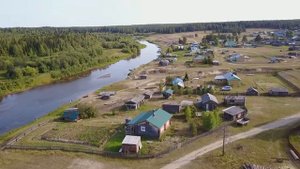 Таёжный посёлок Диасерья в Республике Коми. Российская глубинка.Съёмки с квадрокоптера
