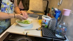 Котлеты домашние,три вида мяса(говядина,свинина,курица)и соус Дзадзики…!