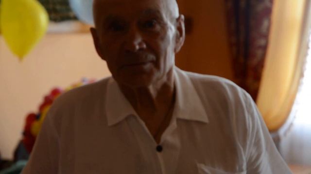 Довело до слёз поздравление сына на юбилее Мамы... смотреть онлайн