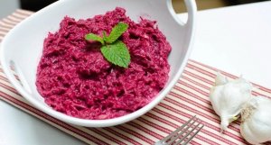 САЛАТ ИЗ СВЁКЛЫ С ЧЕСНОКОМ