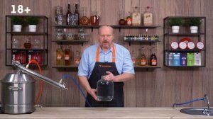 Второй самогон на барде айвы с сахаром и дрожжами