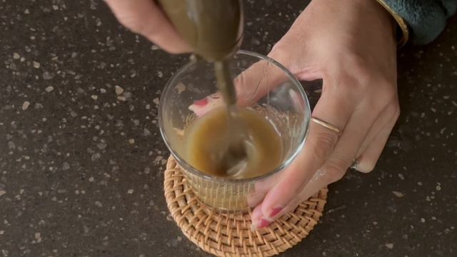 2 INCREDIBLY DELICIOUS AND HEALTHY CHICKPEA SALADS смотреть онлайн