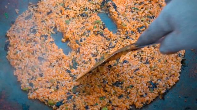 Уличная КОРЕЙСКАЯ еда, которую точно стоит ПОПРОБОВАТЬ каждому путешественнику