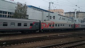 ЭП1М-760 с поездом №479 Ростов — Санкт-Петербург