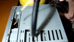 Чистка компьютера от пыли / Чистка компьютера пылесосом.