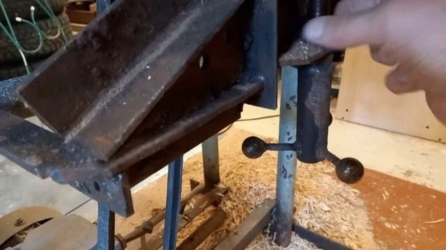 Дикий фрезер. Фрезерная приставка к циркулярной пиле. Рейсмус.