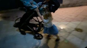 Целый день Наоми и маленького Дэвида