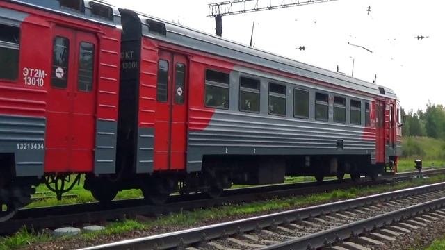 Электропоезд ЭТ2М-130 сообщением 