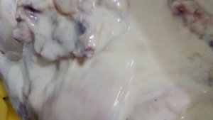 Маринад на кефире, мясо сочное и мягкое!