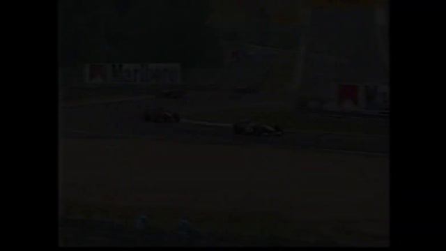 Михаэль Шумахер | Лучшие обгоны и гонки Михаэля Шумахера! смотреть онлайн