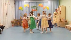 Хоровод "Рябинушка" (сл.Чиченковой, муз. Евтодьевой)