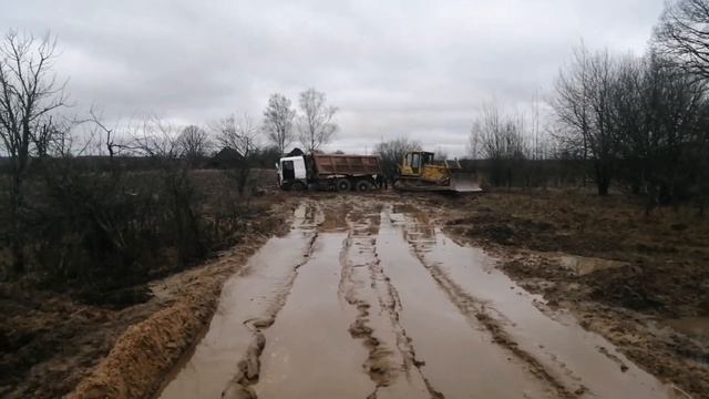 #Рабочие моменты, буксировка, условия дороги??. Маз 5516 смотреть онлайн