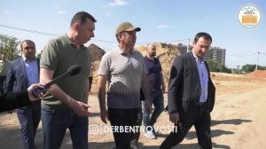 Зампред Юго-Западного банка ПАО Сбербанк проверил, как идет строительство фонтана в Дербенте