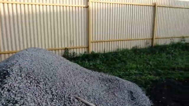 Как выглядит 7 тонн щебенки