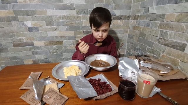 ИРП Армии США Меню 7 ( Сухой Паёк Армии США) / US Army MRE Menu 7. смотреть онлайн