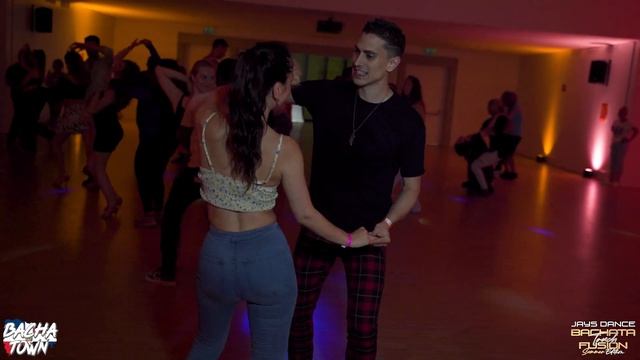 Marius & Anaïs / "Pobre Corazon" / Bachata Touch Fusion смотреть онлайн