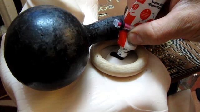 Чем заклеить надувного коня? (Жидкая латка)