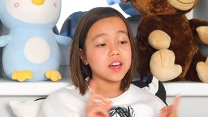 СМОТРЮ ВИДЕО СВОИХ ХЕЙТЕРОВ В LIKEE/Видео Мария ОМГ