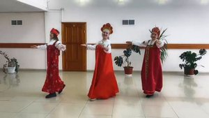 С Днем национального костюма!