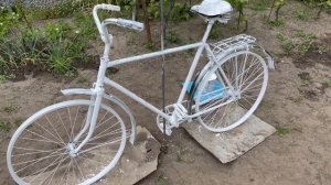 СТАРЫЙ ВЕЛОСИПЕД В САДУ ДЕЛАЕМ УКРАШЕНИЕ ДЛЯ САДА