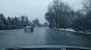 Экскурсия по Городу Бишкек! Поездка в ЦУМ улица Шопокова! Снег в Бишкеке.
