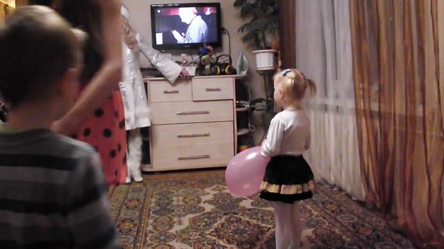 как надо звать Деда Мороза))))) смотреть онлайн