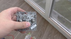 Legrand Etika. Подсветка выключателя. Отзыв о серии