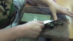 Я научу вас точить кухонные ножи на водных заточных камнях.