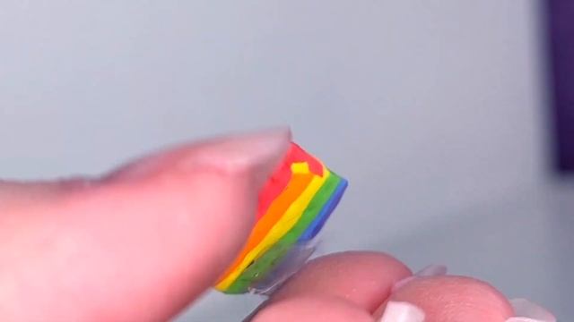 МОИ ПОДЕЛКИ ИЗ ЛЕГКОГО ПЛАСТИЛИНА ! ПОПУЛЯРНЫЕ ГЕРОИ И ОДЕЖДА ДЛЯ КУКОЛ смотреть онлайн