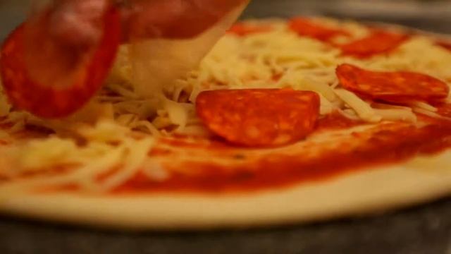 Лучшая пицца и суши в Алматы! смотреть онлайн